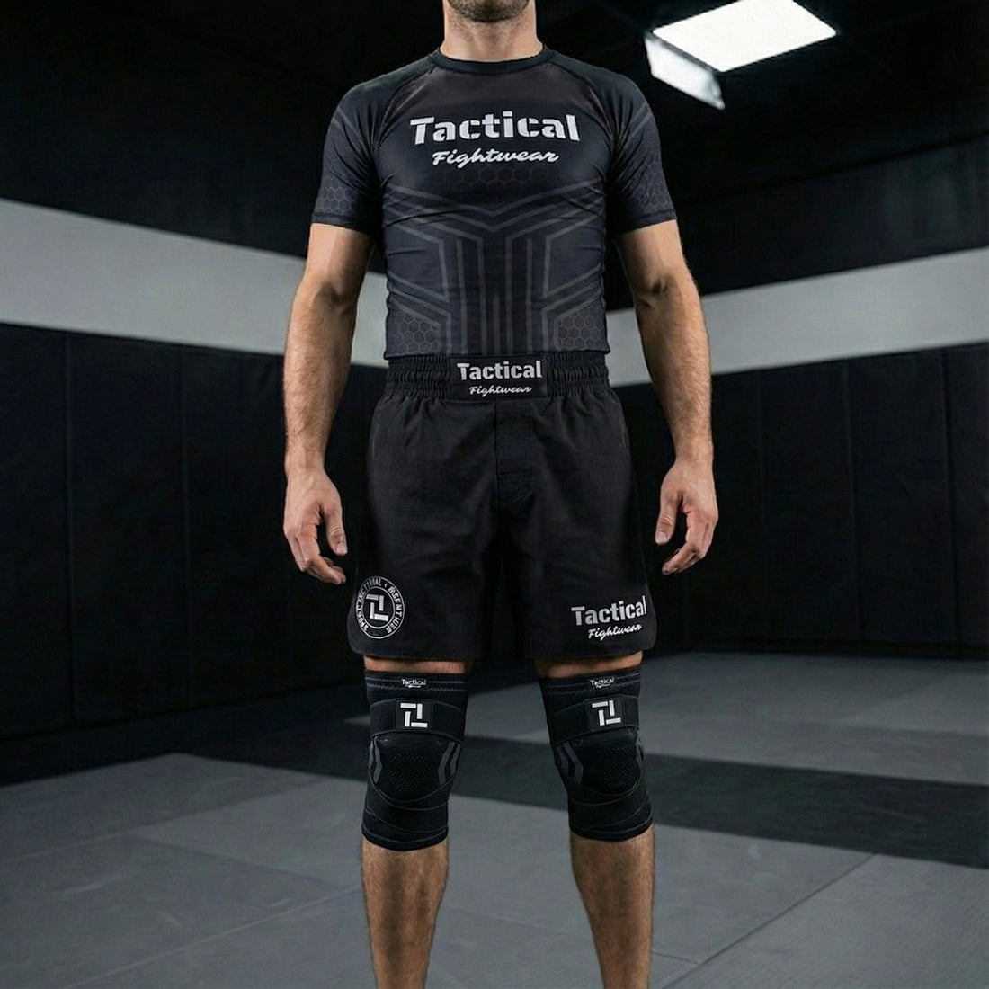 Tactical Fightwear-atleet tijdens BJJ- en grapplingtraining in de gym